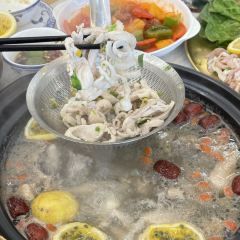 岭色味石锅椰子鸡 User Photo