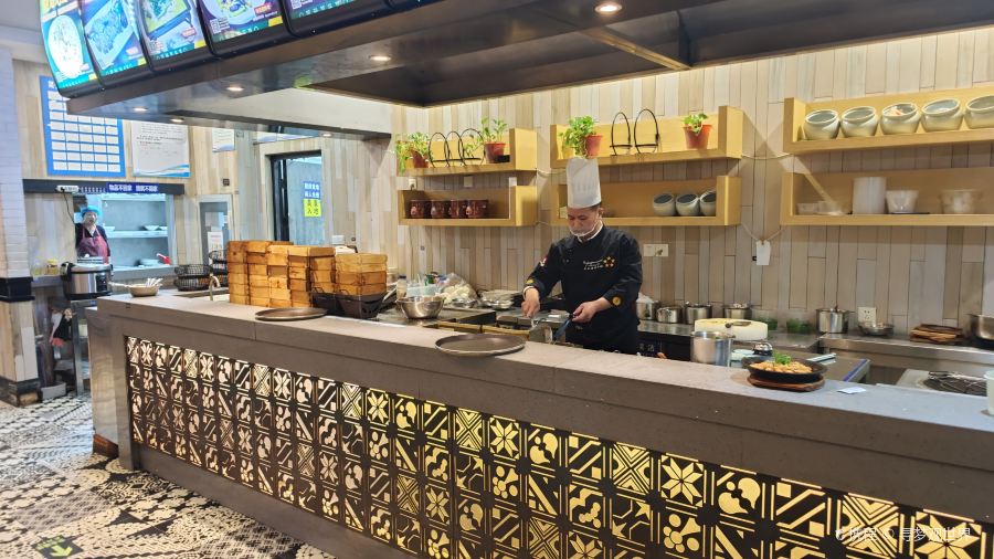 简普菜烤鱼(高邮世贸店)