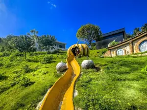 Liling Guanzhuang Reservoir Dam Youran Nayou Valley