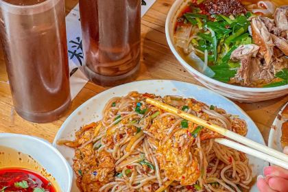 LAO MI LE LI JING DIAN