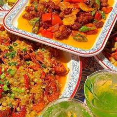 鱼探花烤鱼烧烤酒肆(跃进路1958店) User Photo