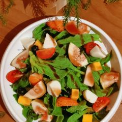 积兴里Coffee(烟台山店) User Photo