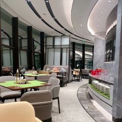 REVOLVING RESTAURANT User Photo