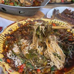 牛满堂土菜馆·跷脚牛肉(峨眉店) 여행 사진