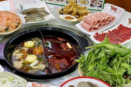 重慶巴寶火鍋·大漢烤羊腿