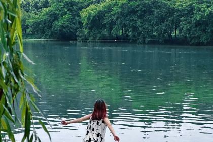 下淤水岸烧烤园