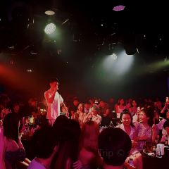 優樂唱跳俱樂部·7Cups（榴園店）張用戶圖片