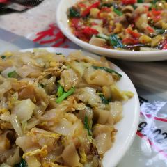 勐养夺命小串串烧烤(嘎龙烧烤城分店) User Photo