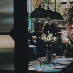 猛虎玫瑰·鲜花西餐厅(长嘉汇江景店) User Photo