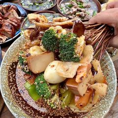 LIN JIANG SHAN SI User Photo