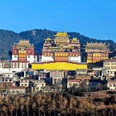 半途而沸 白塔·观景咖啡 User Photo