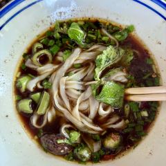 Ma Ma Lao User Photo