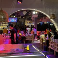 Leean Amoderated User Photo