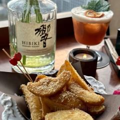 昆明喜舍清歡高空露台設計師飯店（昆明萬象城店）·歡BAR·高空泳池威士忌酒廊張用戶圖片