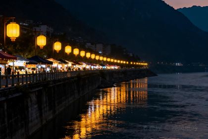 李氏下饭菜纸包鱼·私房菜