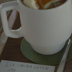 Having Moment User Photo