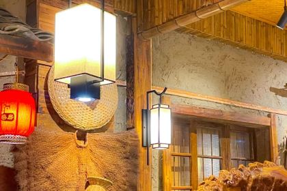 东江湖小院柴房