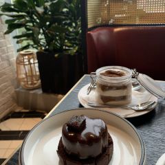 AZUL italiano意大利餐厅(白玉兰广场店) User Photo