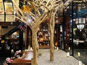 Twelve Chinese Dining