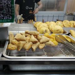 Azhengsaofuqingfanshuwan User Photo