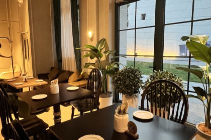 HÔTEL DU TCHENG T'AI·LA GARE