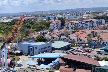 Isdaan Floating Restaurant
