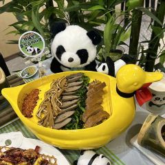 百万卤鹅重庆菜馆·家宴旗舰店(动物园店) User Photo