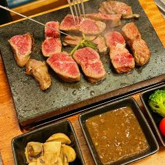 蔓莳光牛排西餐厅(市中心店) User Photo