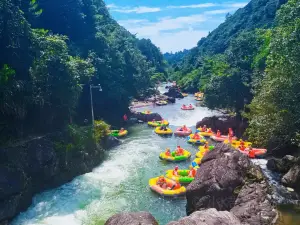 Dajue Mountain Rafting