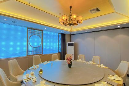 醉英州客家宴(奥园巧克力王国店)