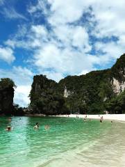 The Hong Islands, Ao Leuk, Krabi