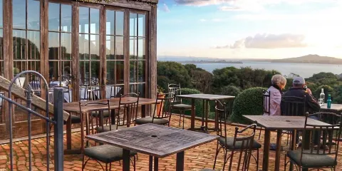 馬德布里克酒莊