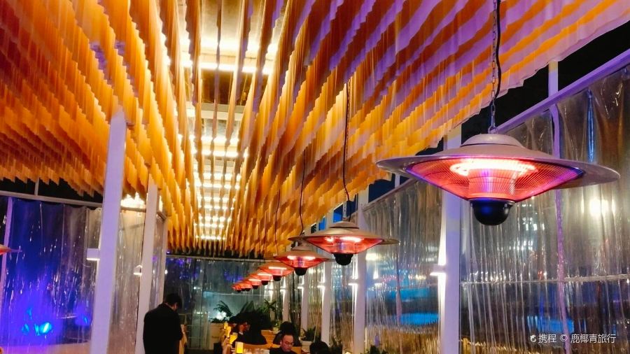 离岸江景餐吧(江滨中大道店)