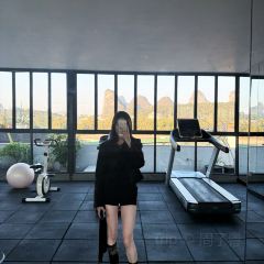 Golden Fish Sky Bar User Photo