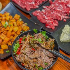 小涮与烤·酸汤牛肉·小烤串(时代天街店) User Photo