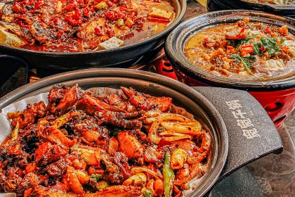 寬寬幹鍋(名店街店)