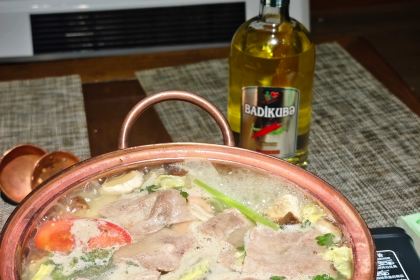 理塘县特色砂锅牦牛肉馆