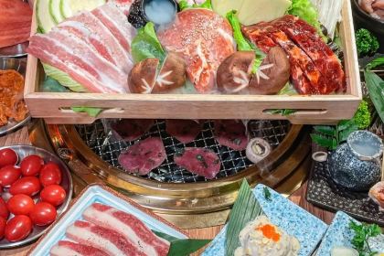日之屋炭火烤肉(内江万达店)
