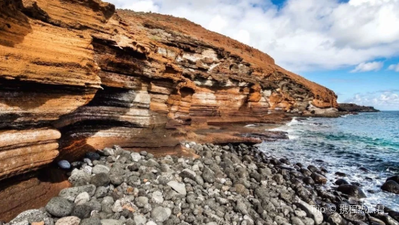 Monumento Natural de Montaña Amarilla