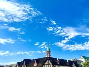 Solvang Trolley Ice Cream Parlor