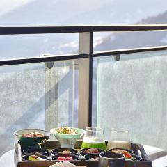 四姑娘山·天空之城悬崖酒店·云端餐厅 User Photo