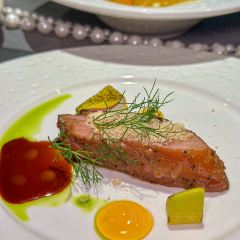 Flaky clouds ART CONCEPT RESTAURANT 여행 사진