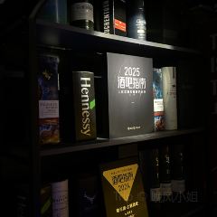 FOLLOW LOUNGE User Photo