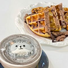 铃兰咖啡西餐·酒吧(水岸名居店) User Photo