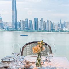 Bistro32F LeCoucou User Photo