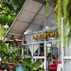 Lamour Cafe & Restaurant User Photo