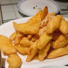 斯琴阿妈(红山店) User Photo