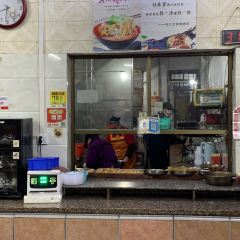苗寨梦鸣苗家风味楼 User Photo