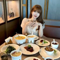 上海宴(白玉兰广场店) User Photo