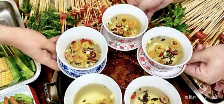袁记串串香(世纪大道店)
